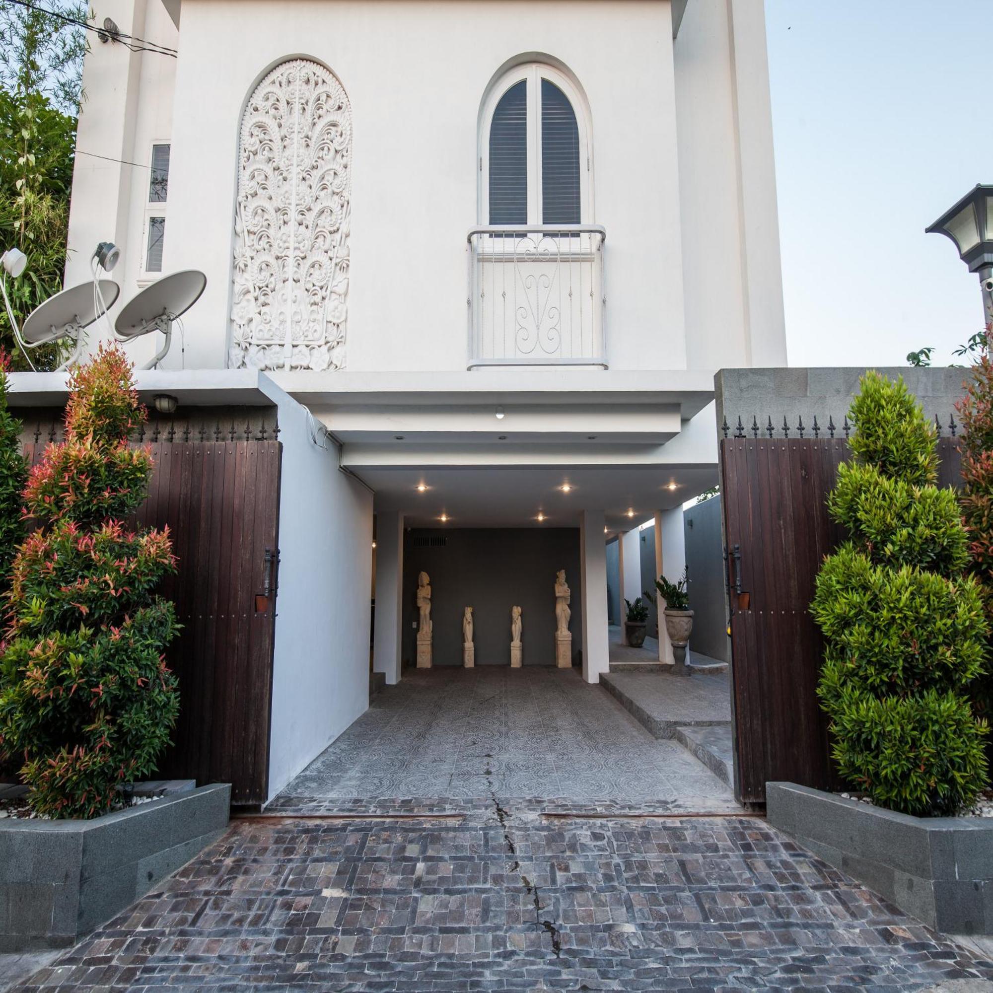 The Lavana Batavia Residence Umalas 세미냑 외부 사진